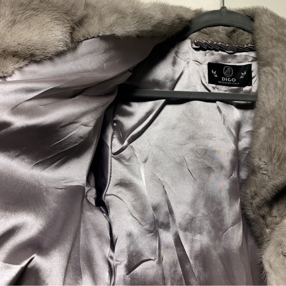 Italy Made Marten Coat M size - Picture 6 of 10